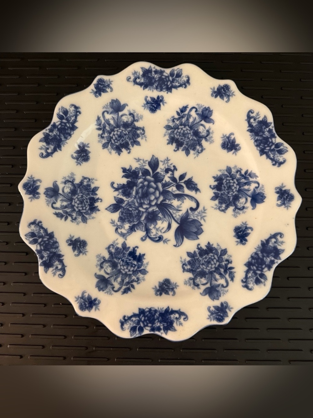 Cracker Barrel Blue & White round serving plate 12.25" wide
